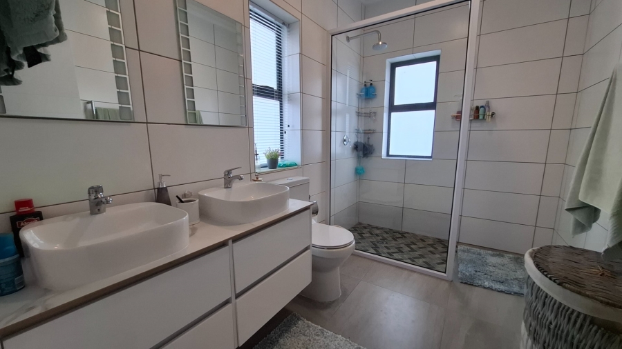 3 Bedroom Property for Sale in Witsand Western Cape